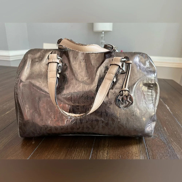 Michael Kors satchel - Picture 6 of 16